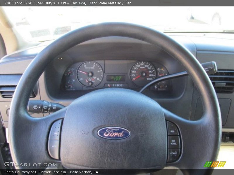 Dark Stone Metallic / Tan 2005 Ford F250 Super Duty XLT Crew Cab 4x4
