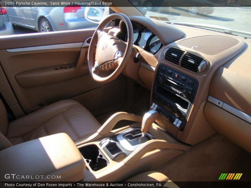 Sand White / Havanna/Sand Beige 2005 Porsche Cayenne