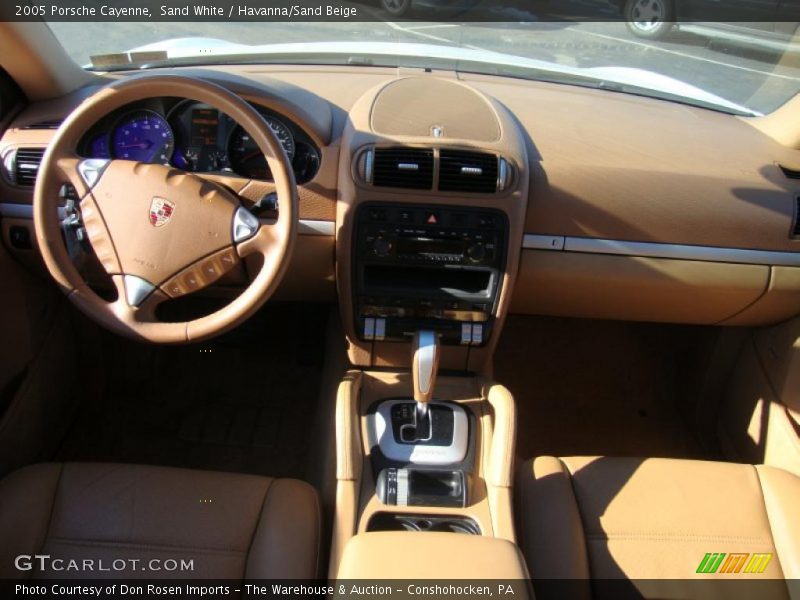 Sand White / Havanna/Sand Beige 2005 Porsche Cayenne