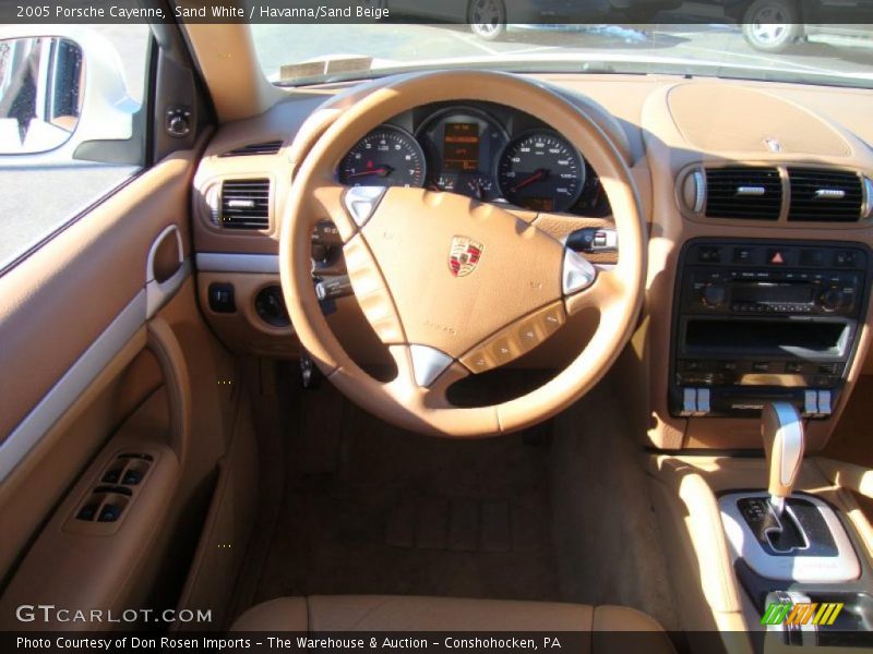 Sand White / Havanna/Sand Beige 2005 Porsche Cayenne