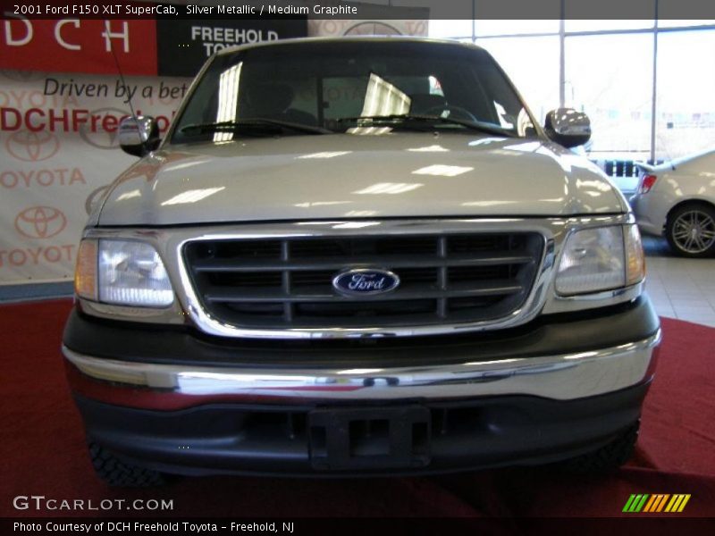 Silver Metallic / Medium Graphite 2001 Ford F150 XLT SuperCab