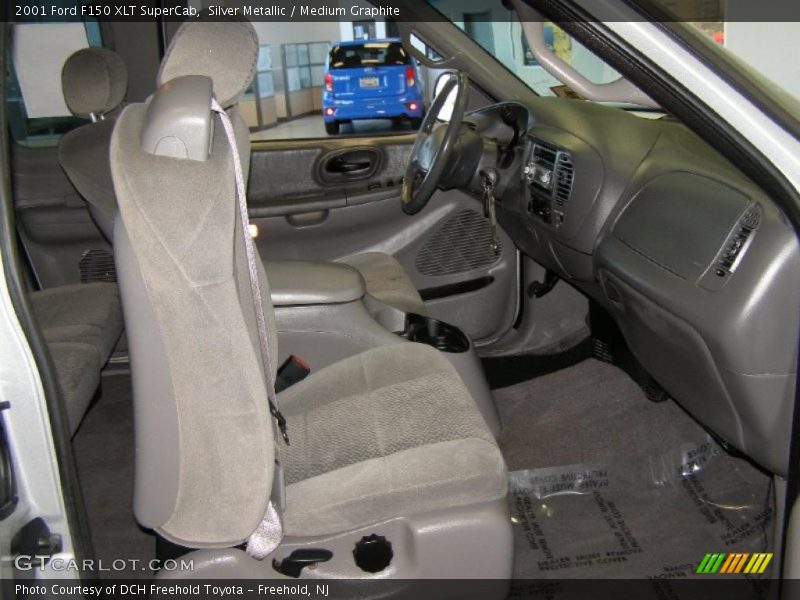 Silver Metallic / Medium Graphite 2001 Ford F150 XLT SuperCab