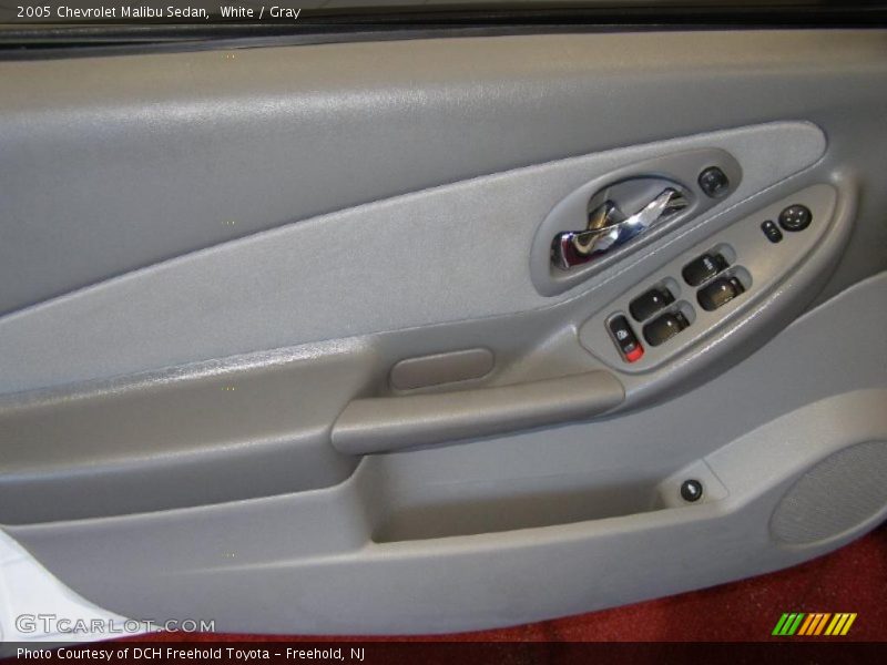 White / Gray 2005 Chevrolet Malibu Sedan