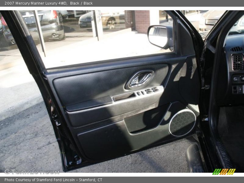 Black / Black 2007 Mercury Mariner Luxury 4WD