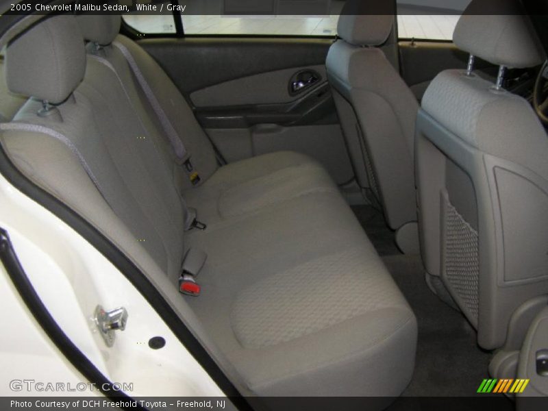 White / Gray 2005 Chevrolet Malibu Sedan