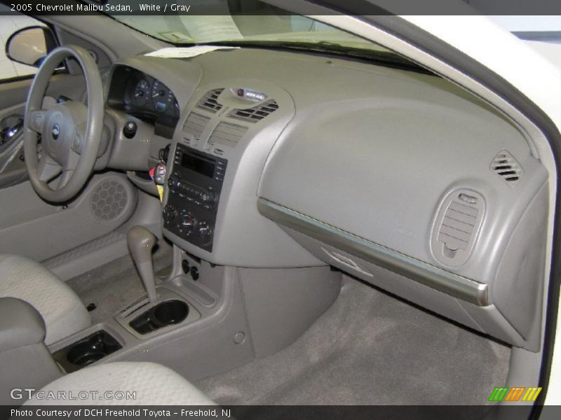 White / Gray 2005 Chevrolet Malibu Sedan