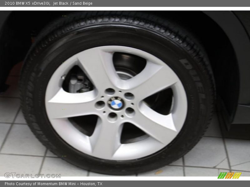 Jet Black / Sand Beige 2010 BMW X5 xDrive30i