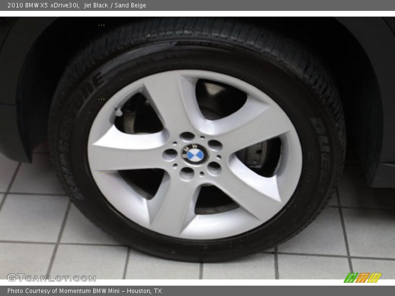 Jet Black / Sand Beige 2010 BMW X5 xDrive30i