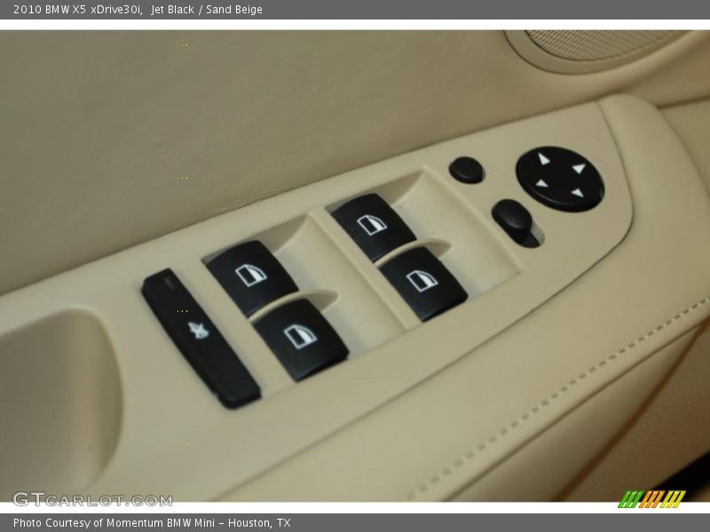 Jet Black / Sand Beige 2010 BMW X5 xDrive30i