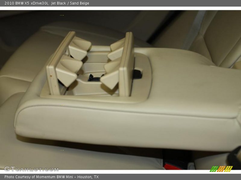 Jet Black / Sand Beige 2010 BMW X5 xDrive30i