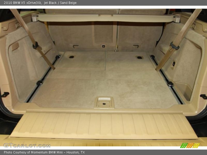 Jet Black / Sand Beige 2010 BMW X5 xDrive30i