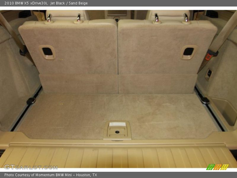 Jet Black / Sand Beige 2010 BMW X5 xDrive30i