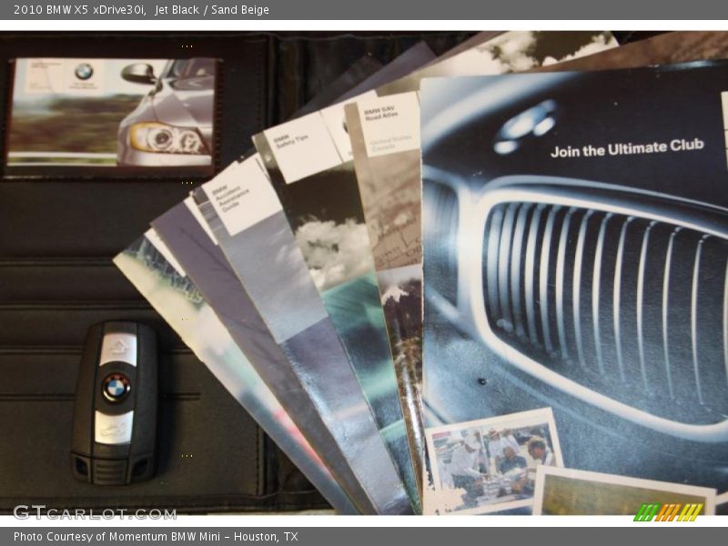 Jet Black / Sand Beige 2010 BMW X5 xDrive30i
