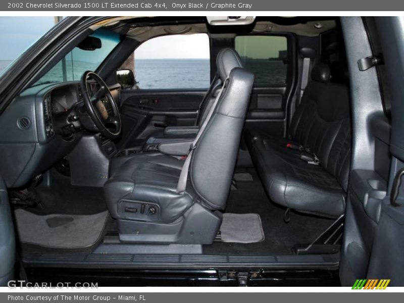 Onyx Black / Graphite Gray 2002 Chevrolet Silverado 1500 LT Extended Cab 4x4