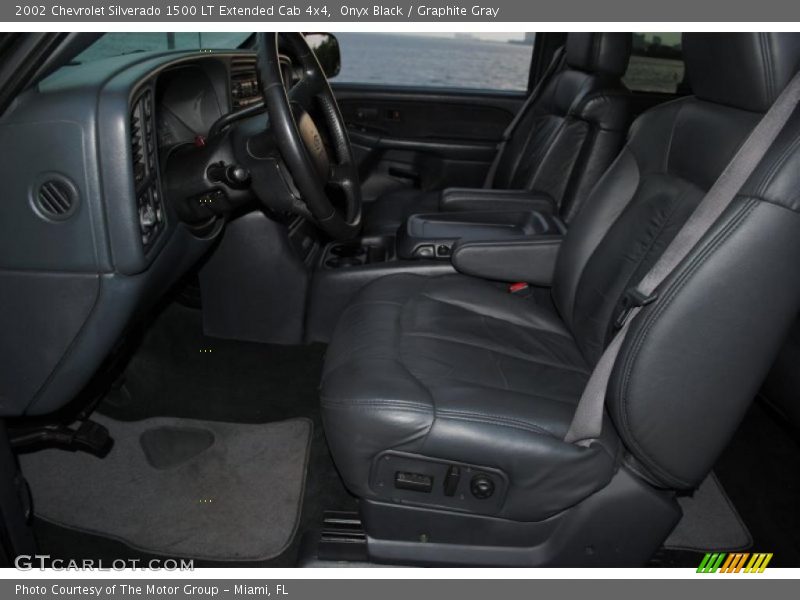 Onyx Black / Graphite Gray 2002 Chevrolet Silverado 1500 LT Extended Cab 4x4
