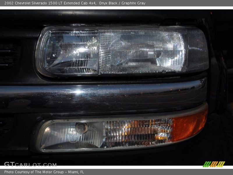 Onyx Black / Graphite Gray 2002 Chevrolet Silverado 1500 LT Extended Cab 4x4