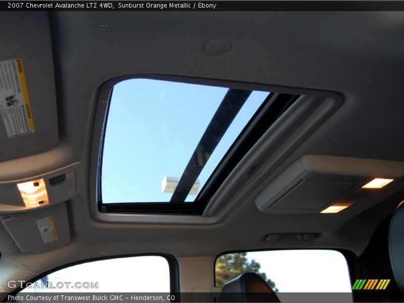 Sunburst Orange Metallic / Ebony 2007 Chevrolet Avalanche LTZ 4WD