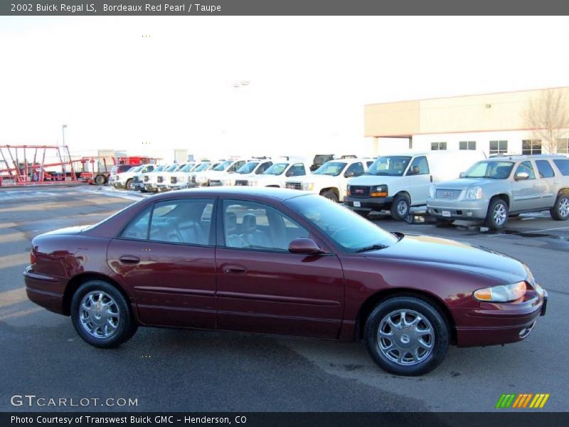 Bordeaux Red Pearl / Taupe 2002 Buick Regal LS