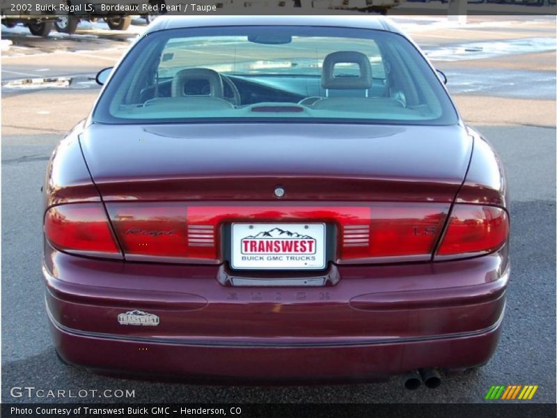 Bordeaux Red Pearl / Taupe 2002 Buick Regal LS