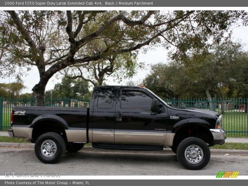 Black / Medium Parchment 2000 Ford F250 Super Duty Lariat Extended Cab 4x4