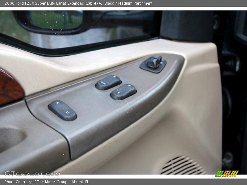 Black / Medium Parchment 2000 Ford F250 Super Duty Lariat Extended Cab 4x4