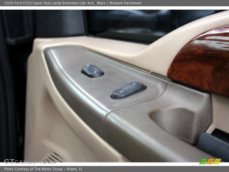 Black / Medium Parchment 2000 Ford F250 Super Duty Lariat Extended Cab 4x4