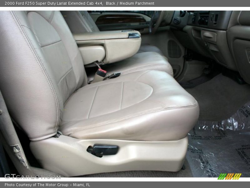 Black / Medium Parchment 2000 Ford F250 Super Duty Lariat Extended Cab 4x4