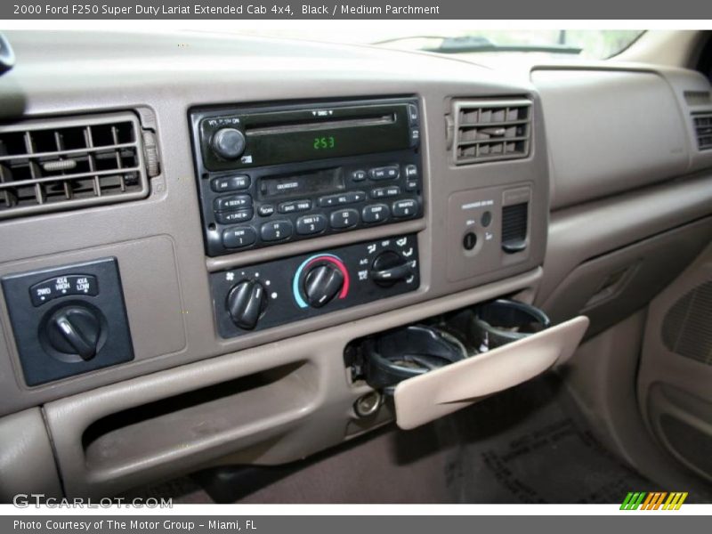 Black / Medium Parchment 2000 Ford F250 Super Duty Lariat Extended Cab 4x4