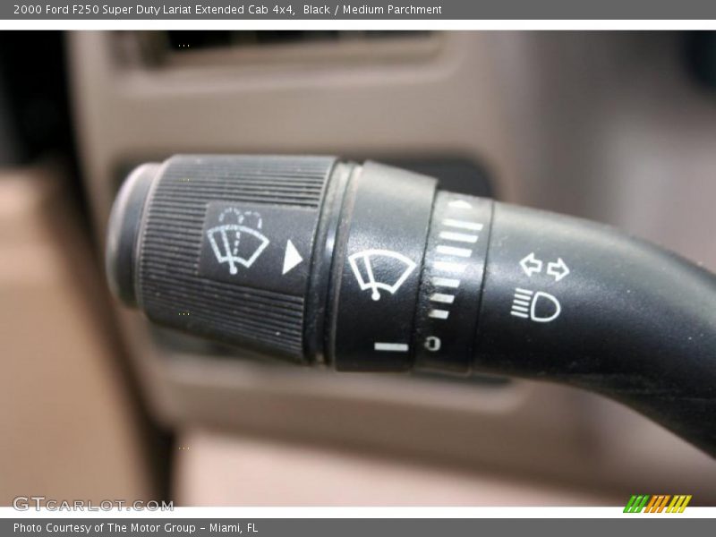 Black / Medium Parchment 2000 Ford F250 Super Duty Lariat Extended Cab 4x4