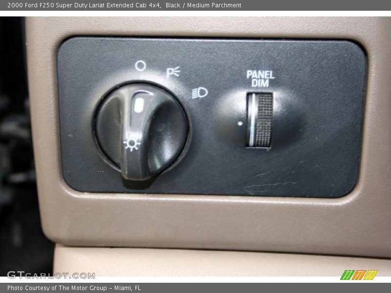 Black / Medium Parchment 2000 Ford F250 Super Duty Lariat Extended Cab 4x4