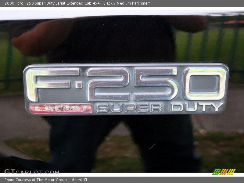 Black / Medium Parchment 2000 Ford F250 Super Duty Lariat Extended Cab 4x4