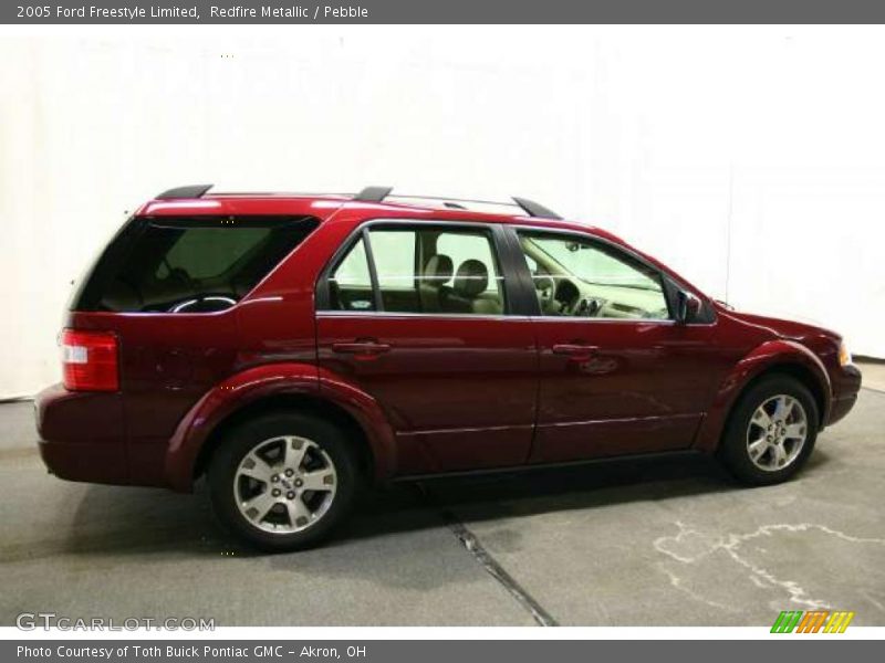 Redfire Metallic / Pebble 2005 Ford Freestyle Limited