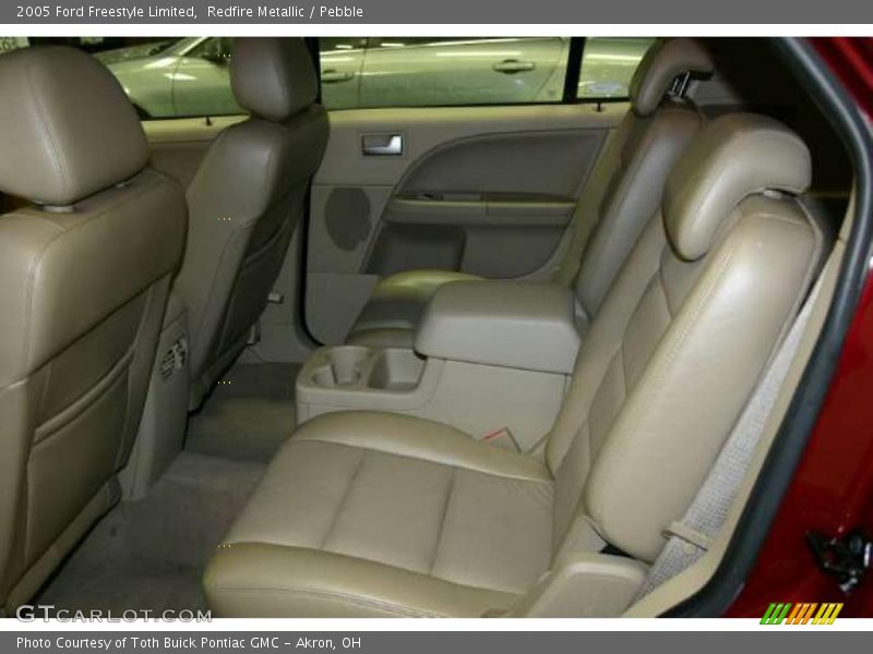  2005 Freestyle Limited Pebble Interior