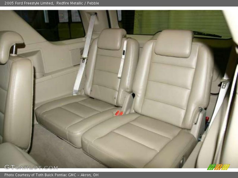  2005 Freestyle Limited Pebble Interior