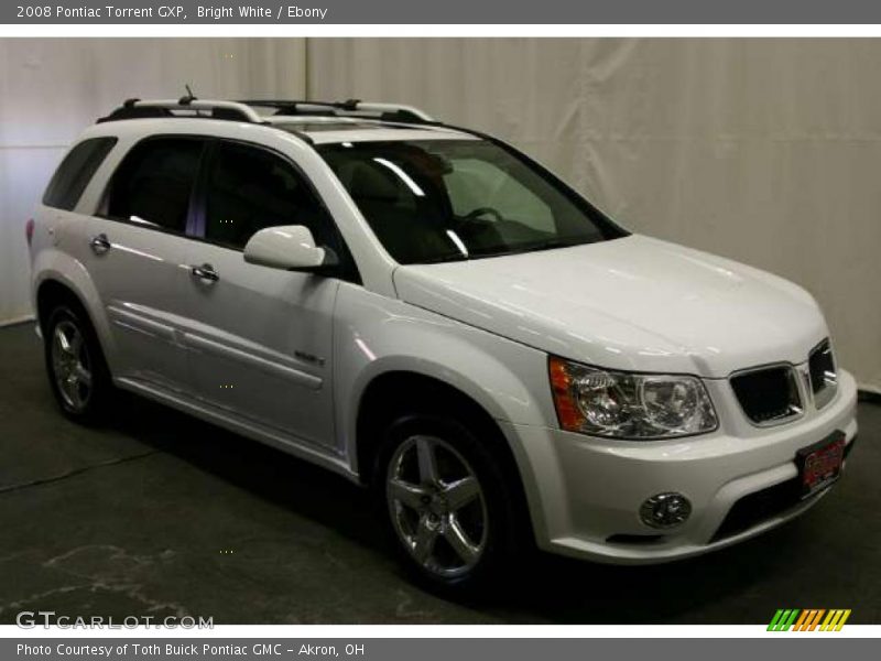 Bright White / Ebony 2008 Pontiac Torrent GXP