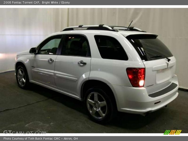 Bright White / Ebony 2008 Pontiac Torrent GXP