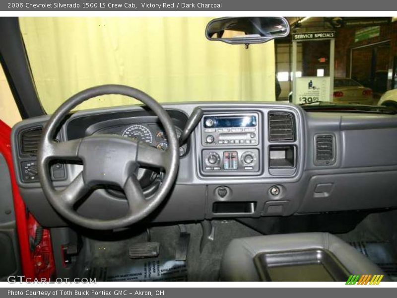 Victory Red / Dark Charcoal 2006 Chevrolet Silverado 1500 LS Crew Cab