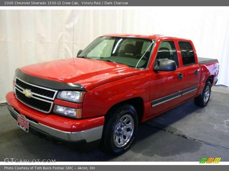 Victory Red / Dark Charcoal 2006 Chevrolet Silverado 1500 LS Crew Cab