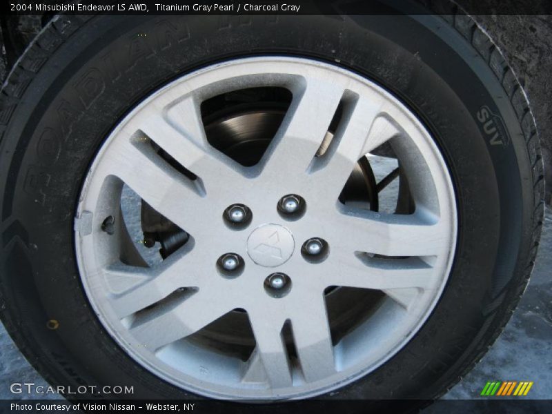 Titanium Gray Pearl / Charcoal Gray 2004 Mitsubishi Endeavor LS AWD