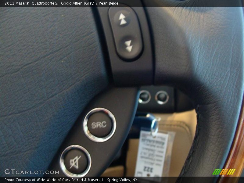 Grigio Alfieri (Grey) / Pearl Beige 2011 Maserati Quattroporte S
