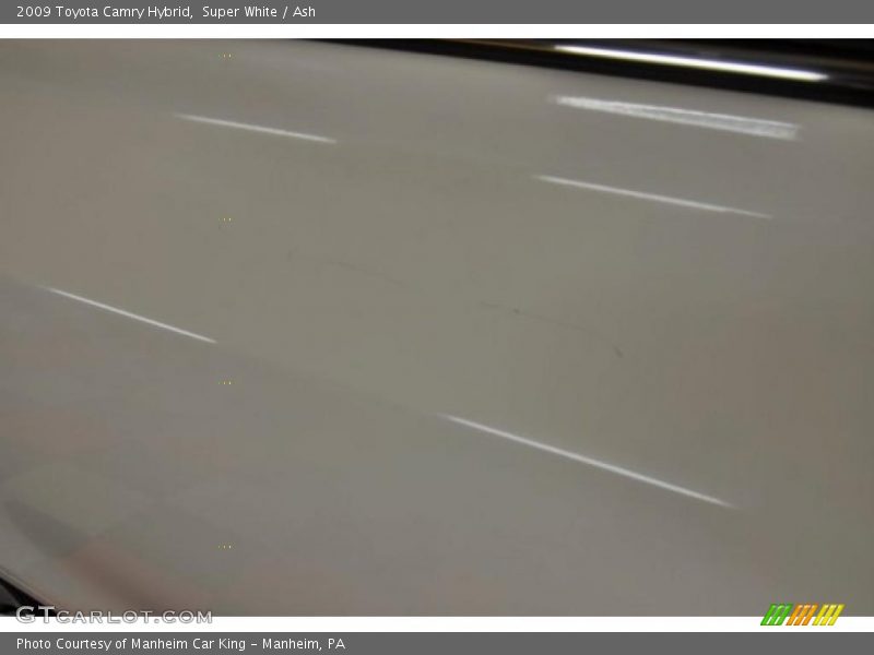 Super White / Ash 2009 Toyota Camry Hybrid