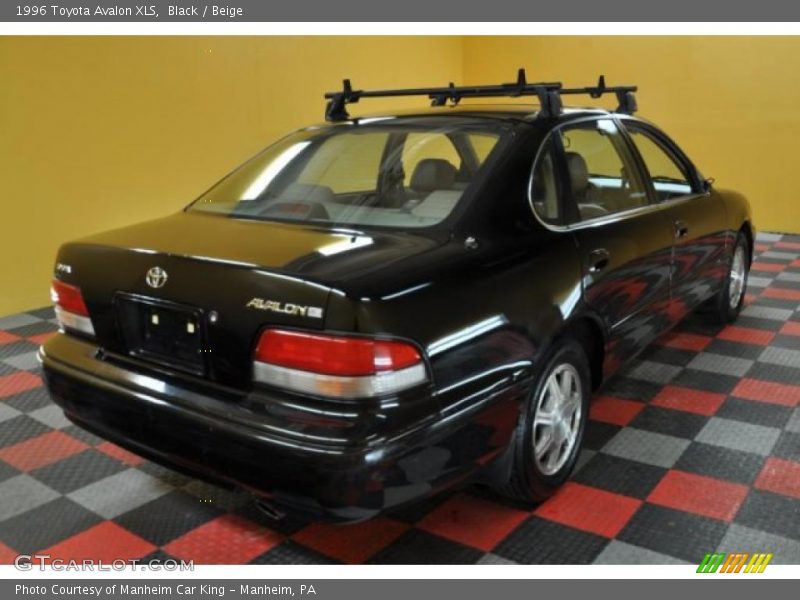 Black / Beige 1996 Toyota Avalon XLS