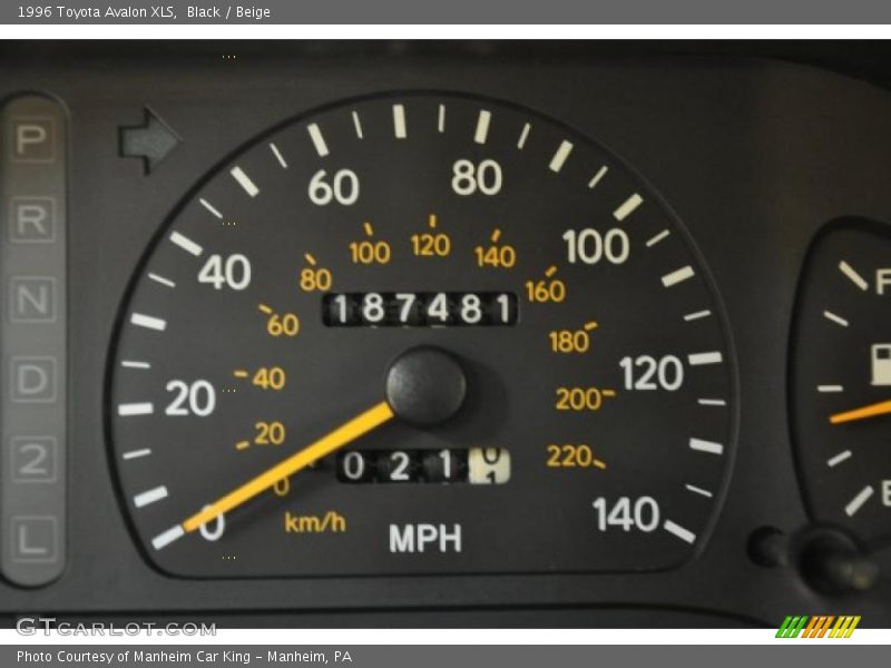 Black / Beige 1996 Toyota Avalon XLS