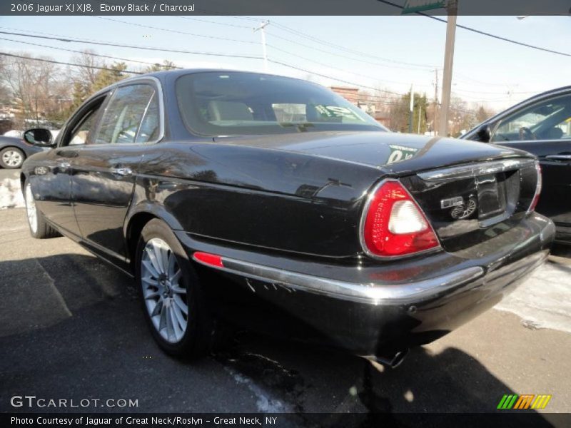 Ebony Black / Charcoal 2006 Jaguar XJ XJ8