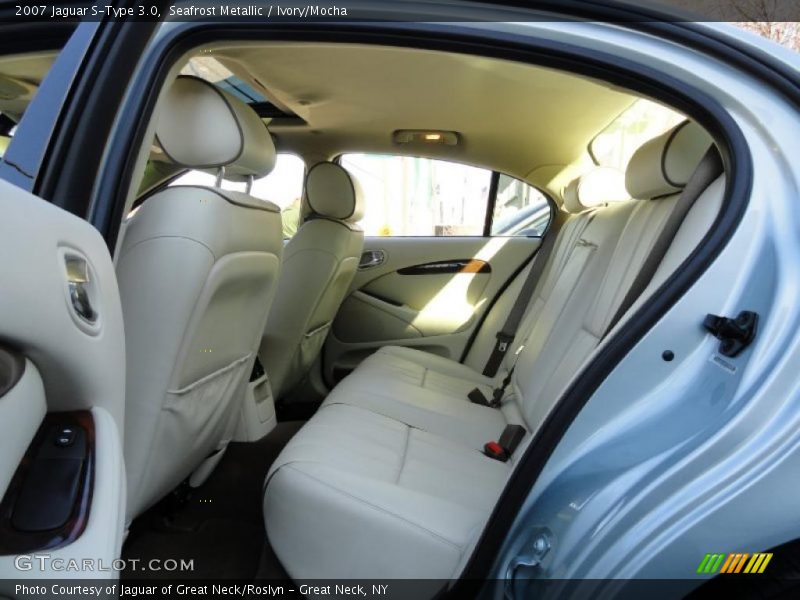 Seafrost Metallic / Ivory/Mocha 2007 Jaguar S-Type 3.0