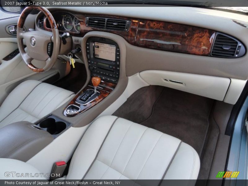 Seafrost Metallic / Ivory/Mocha 2007 Jaguar S-Type 3.0