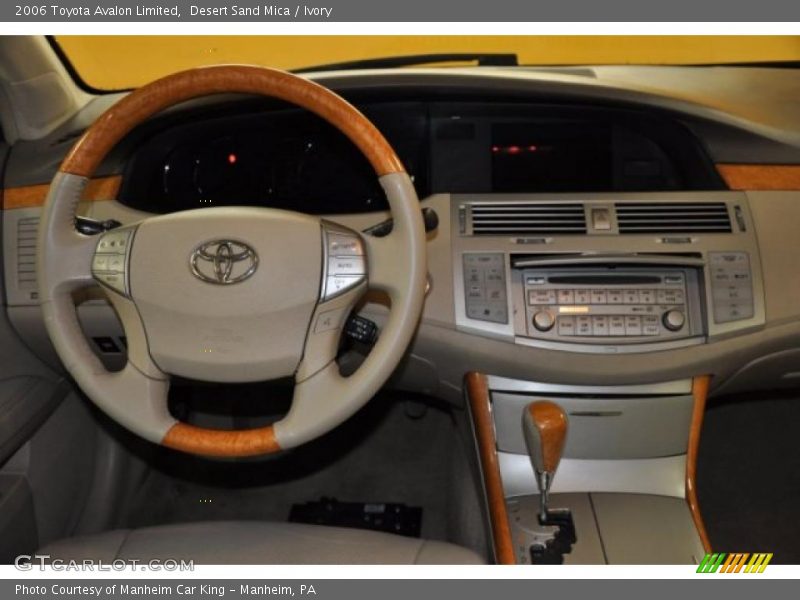 Desert Sand Mica / Ivory 2006 Toyota Avalon Limited