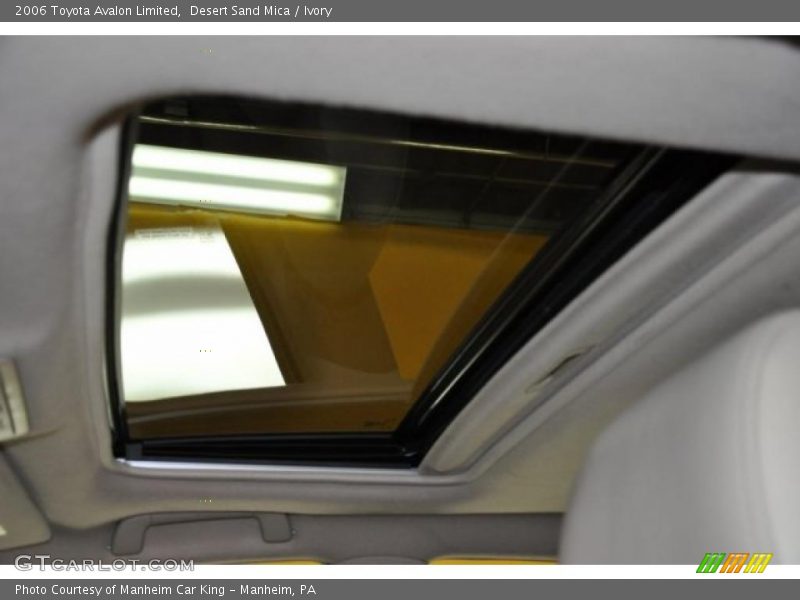 Desert Sand Mica / Ivory 2006 Toyota Avalon Limited