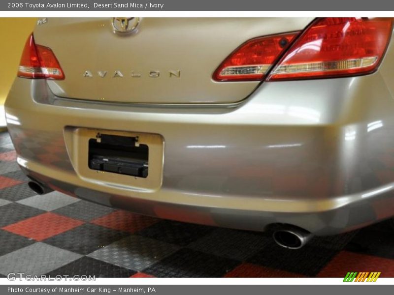 Desert Sand Mica / Ivory 2006 Toyota Avalon Limited