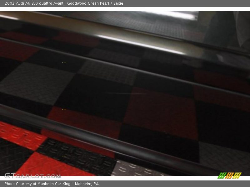 Goodwood Green Pearl / Beige 2002 Audi A6 3.0 quattro Avant